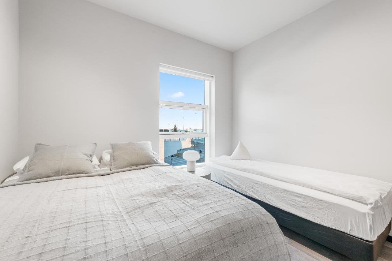 Harbour Lux 3Br & 2Ba In The Heart Of The City With Free Parking Reykjavik Exterior photo